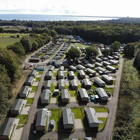 Ostseecamp Luebecker Bucht Seeloewe Ferienhaus *